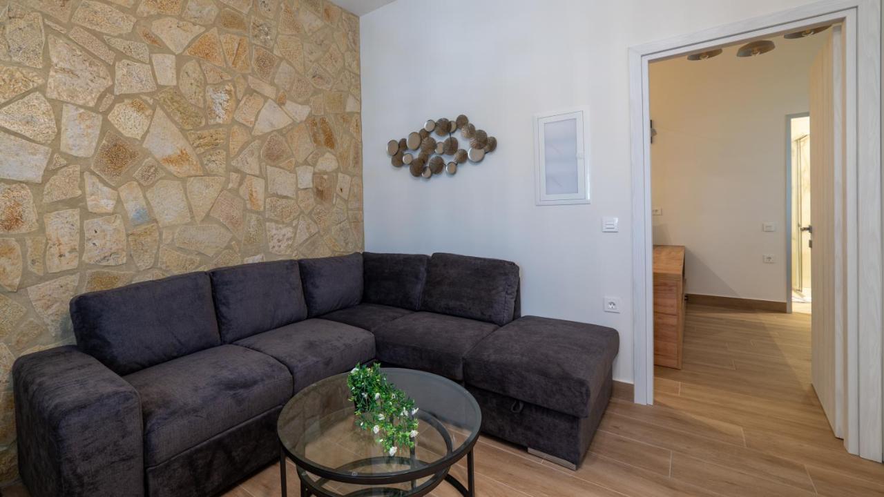 Melitta'S Luxury Apartments Ανθούσα Εξωτερικό φωτογραφία